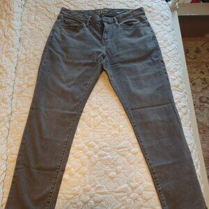 Banana Republic Traveler Jeans 32x30 Athletic Fit